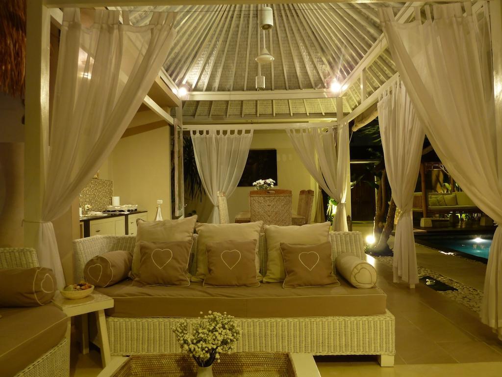 סמיניאק La Dolce Villa מראה חיצוני תמונה